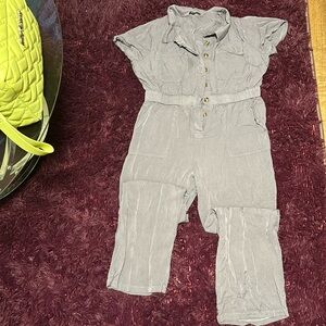 I’m 197 pounds it fit cute but . Needed more room  Large